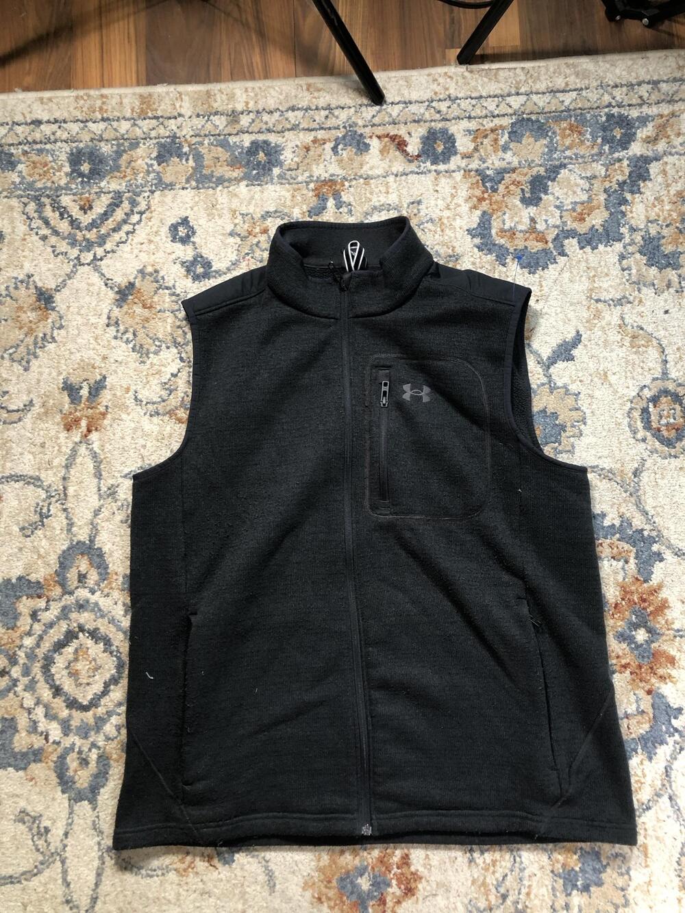 Under Armour Vest Mens XL Black Fleece Full Zip Pockets Outdoor Warm Logo